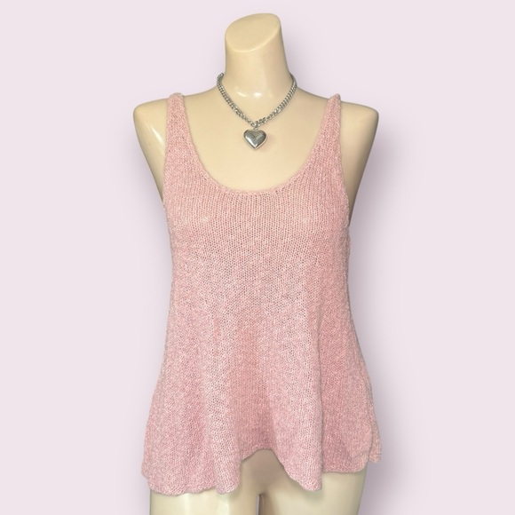 AE Pink Knit Tank Top with Cross Back Design - Picture 2 of 9